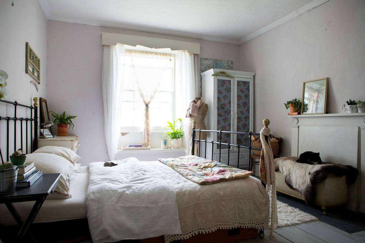 vintage styled bedroom