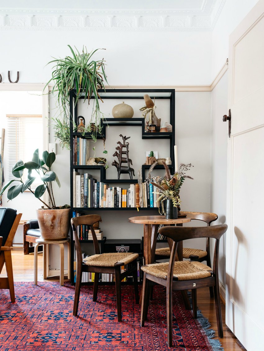 mid-century-dining-room-nook