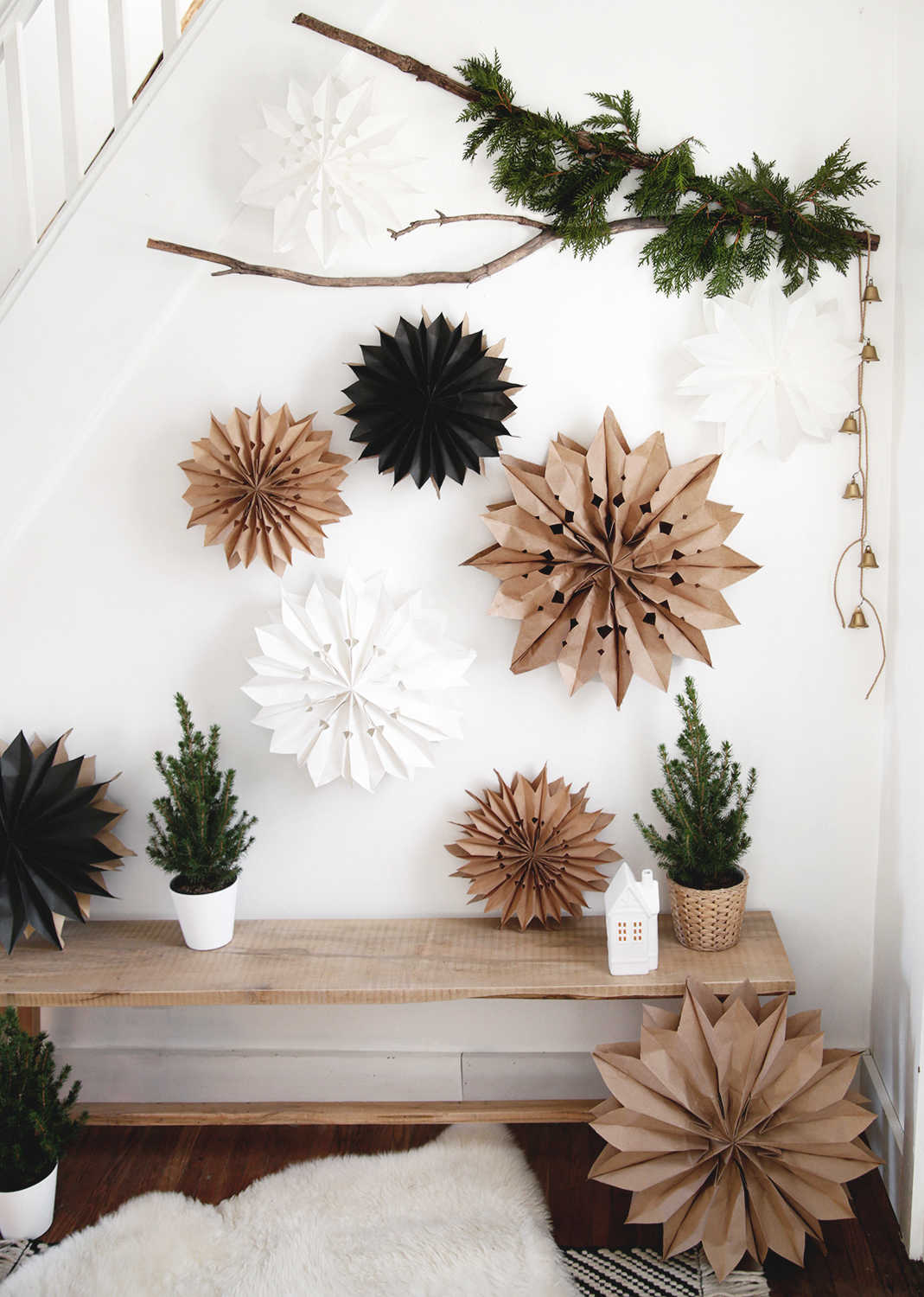 Compostable and recyclable star decorations made from paper bags