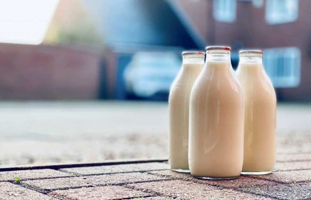 tips on how keep milk cool on your doorstep in summer
