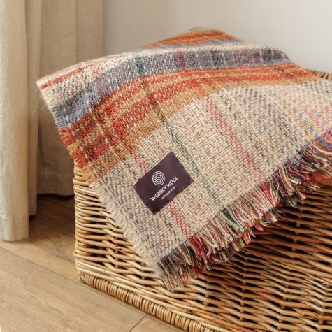 Sustainable & Eco-Friendly Blankets To Keep You Cosy - Moral Fibres