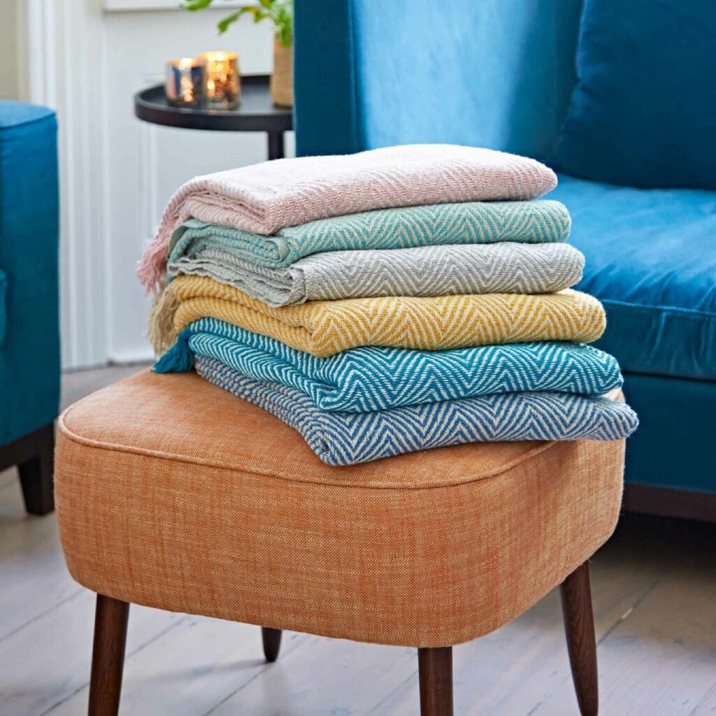 Sustainable & Eco-Friendly Blankets To Keep You Cosy - Moral Fibres