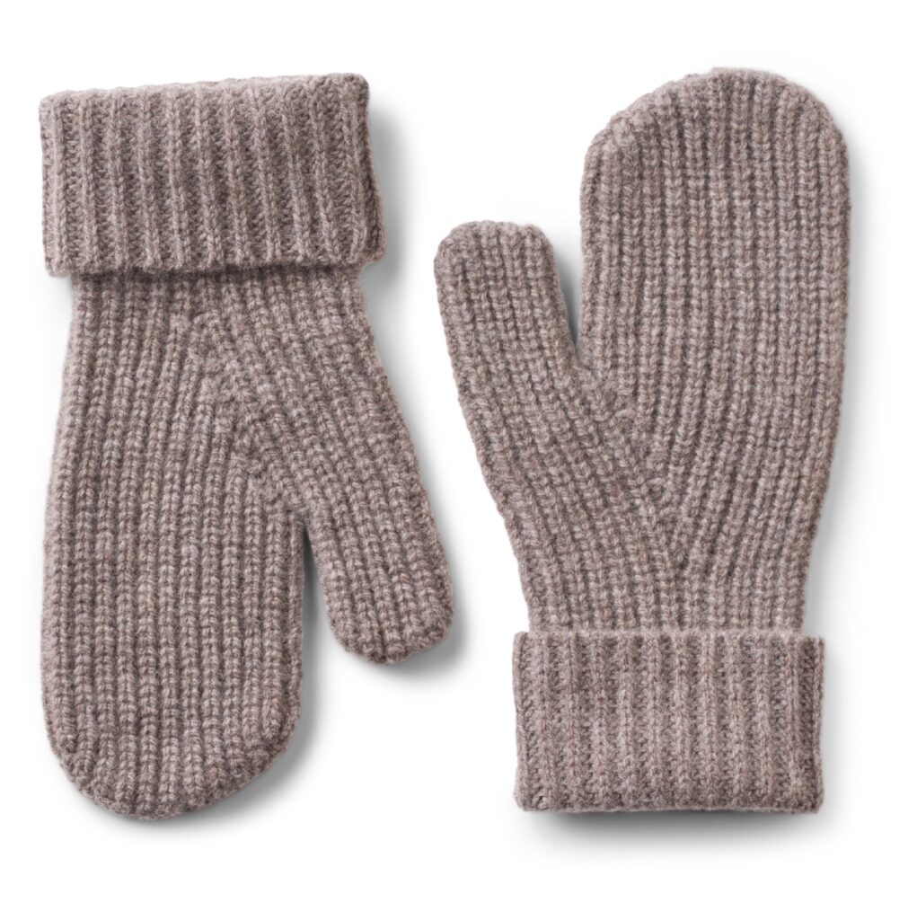 Ethical Gloves & Scarves: The UK Sustainable Brands To Know - Moral Fibres